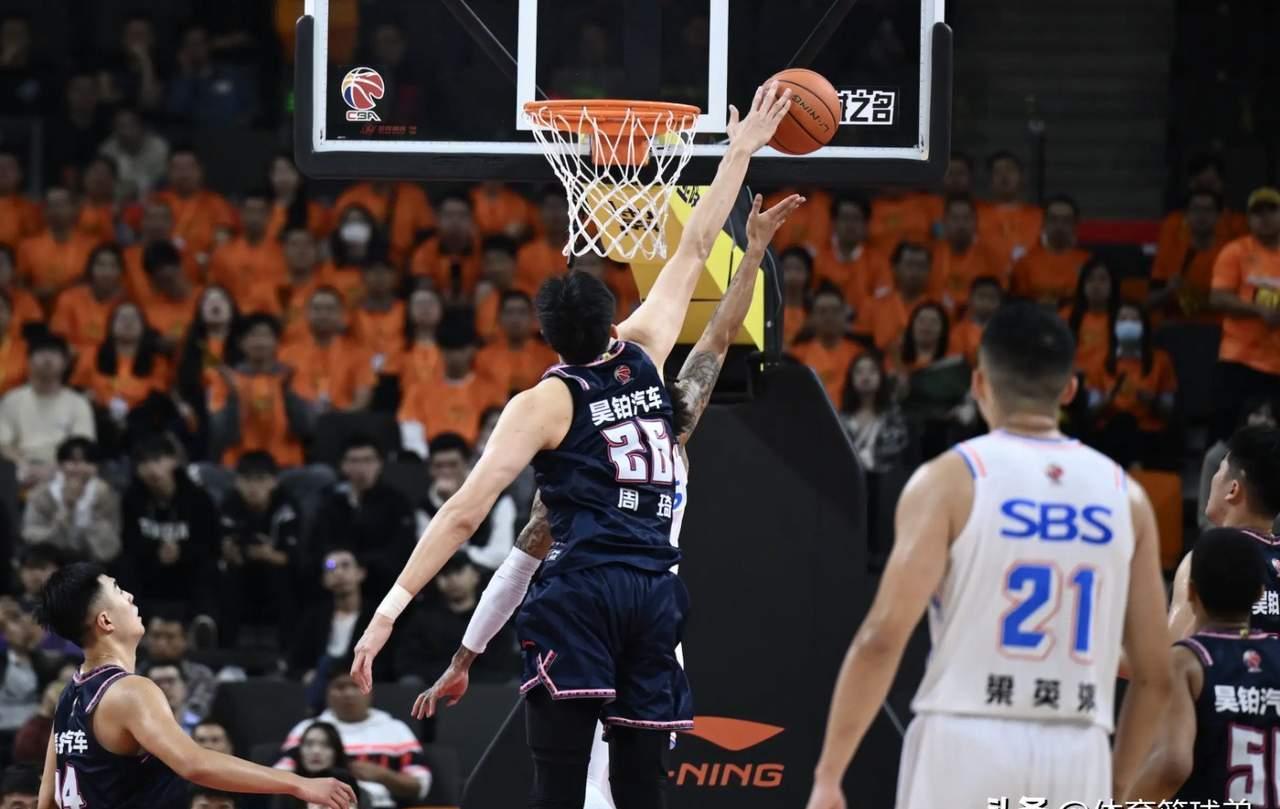 周琦复出首秀出彩,圣安东尼奥马刺主场血战费城76人,豪取6连胜的简单介绍 周琦复出首秀出彩,圣安东尼奥马刺主场血战费城76人,豪取6连胜的简单介绍