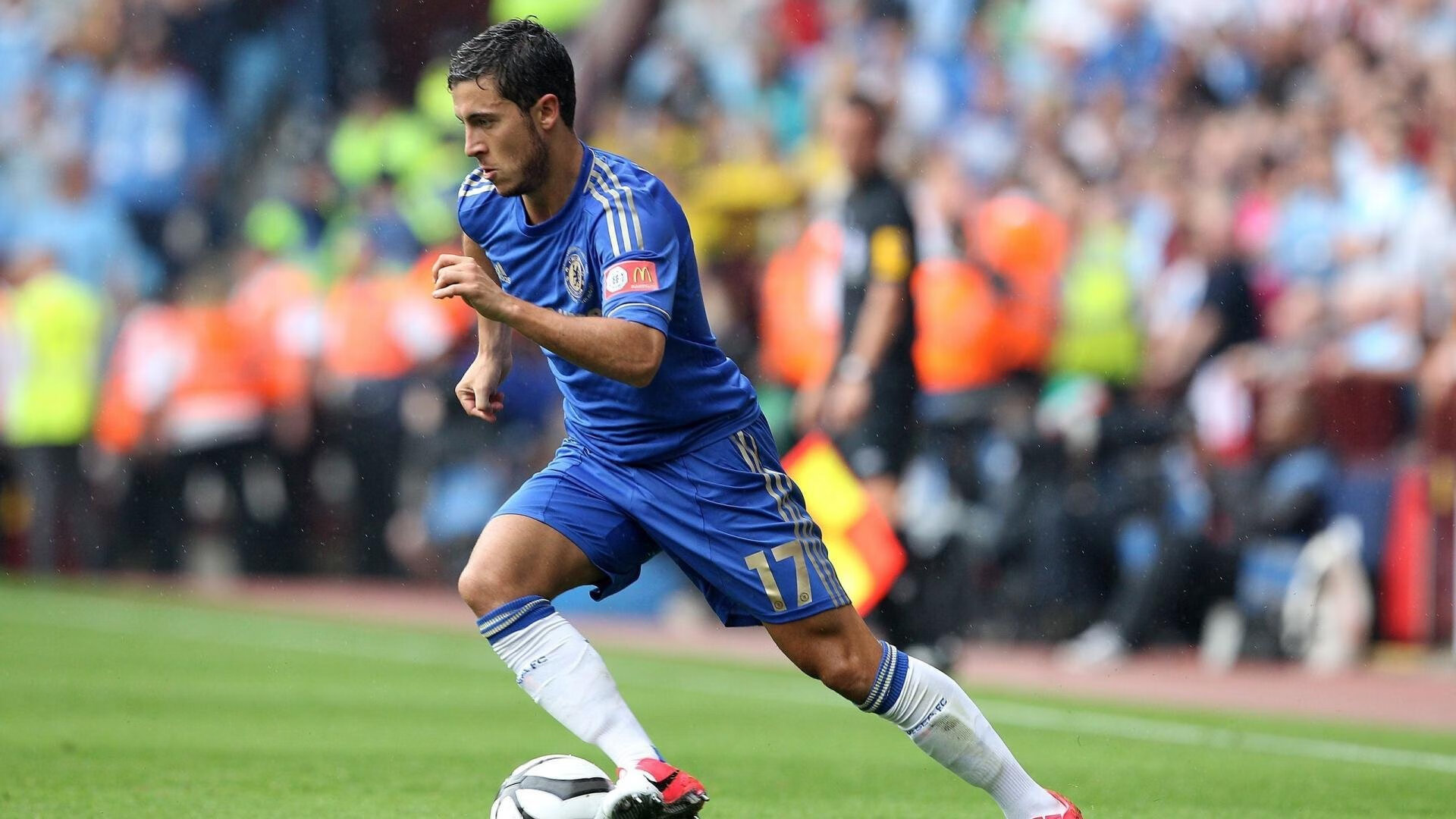 浓眉手感滚烫,带领广东男篮小胜北京国安,赛后一句话霸气侧漏